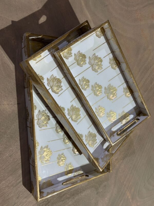WHITE GOLD FLOWER MDF TRAY SET 3PC
